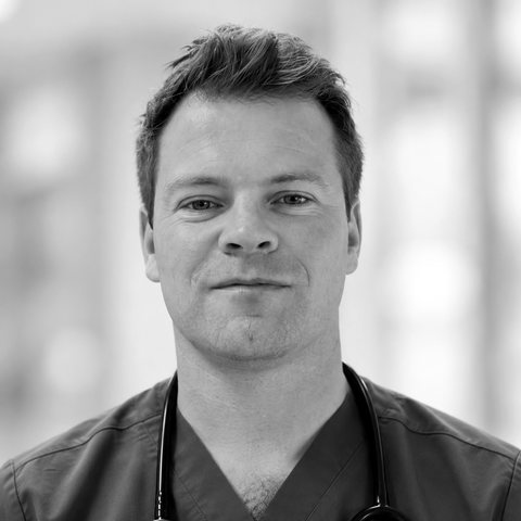 Dr. Jonathan Claydon